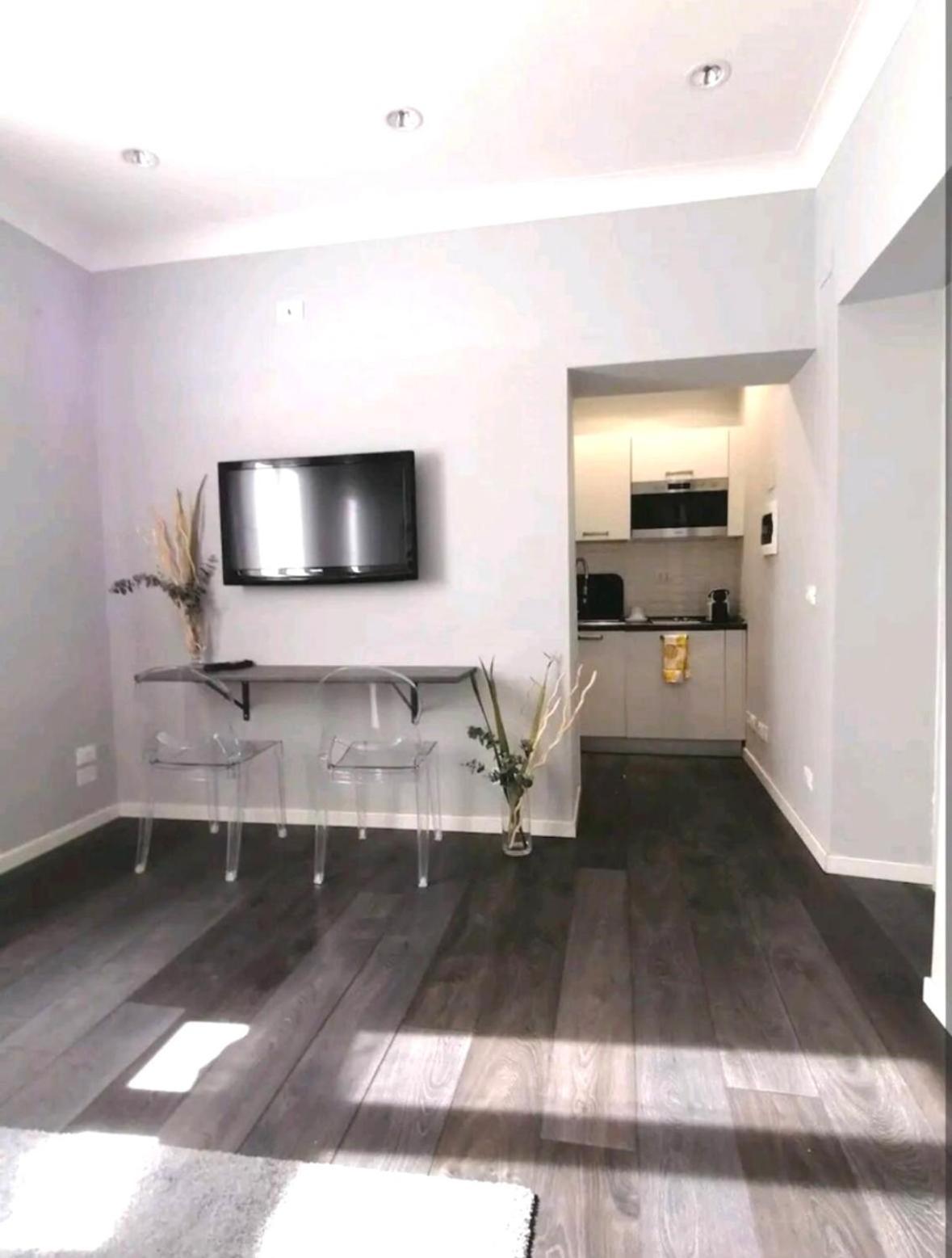 Crispi Relax Apartment Roma Exterior foto